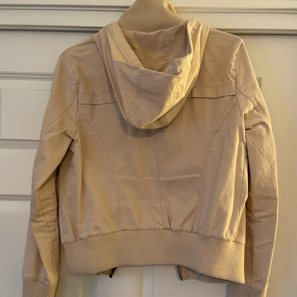 Beige jacket - LA Hearts - Picture 4 of 5